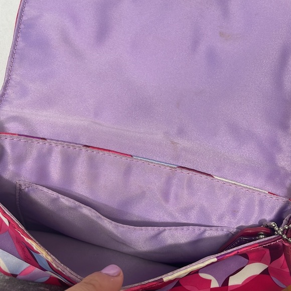 Coach Bag - Picture 5 of 6